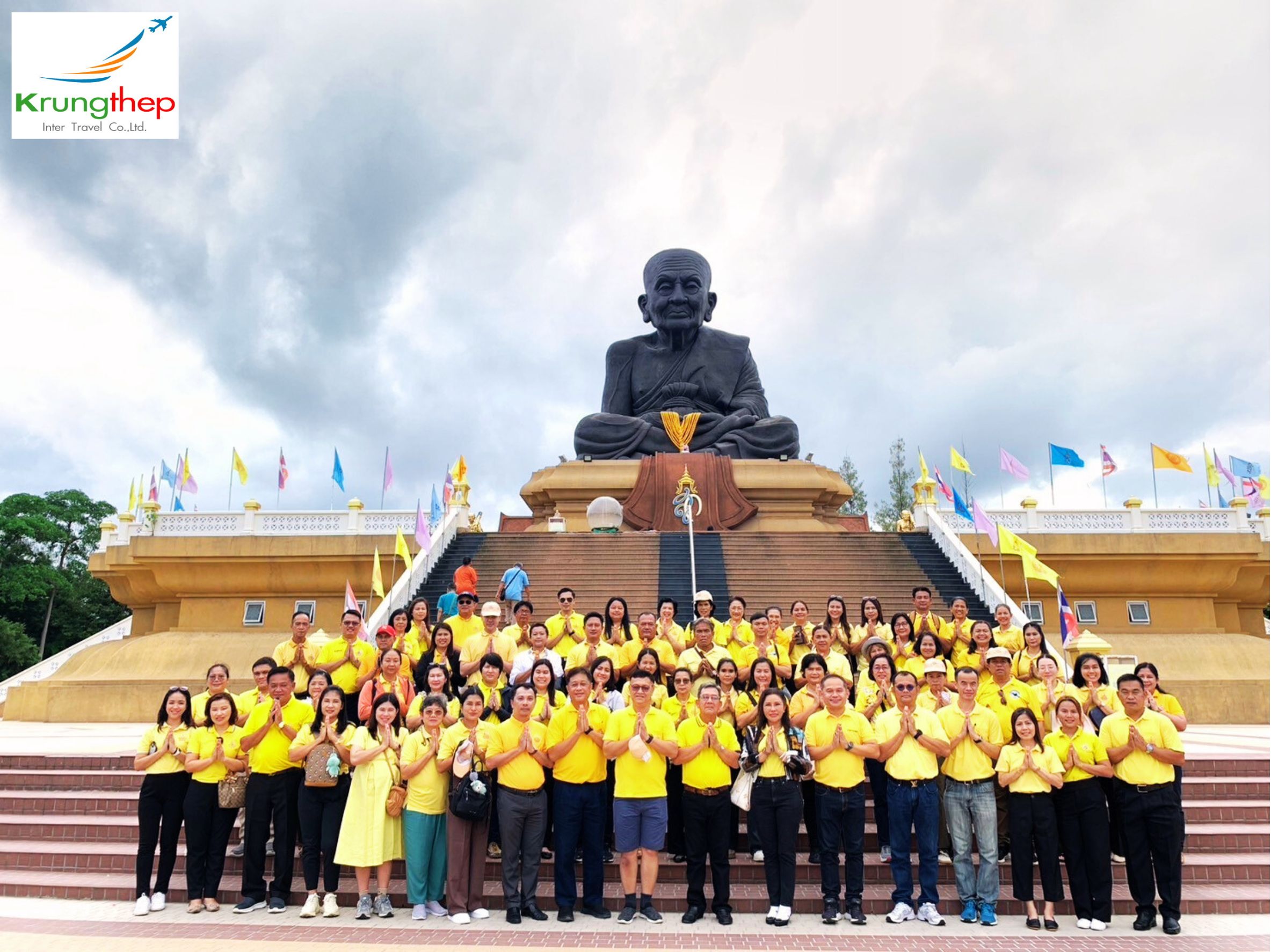 ขอบพระคุณ คณะครูเกษียณ จ.ระยอง มอบโอกาสจัดทริป ท่องเมืองสามอ่าว ประจวบคีรีขันธ์ เที่ยวชมตลาดน้ำอัพวา และตลาดดำเนินสะดวก จังหวัดราชบุรี วันที่ 1-3 สิงหาคม 2567 จำนวน 80 ท่าน